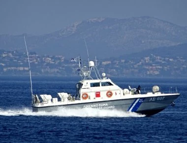 Ταχύπλοο έμεινε ακυβέρνητο λόγω καυσίμων στα ανοιχτά της Χαλκιδικής